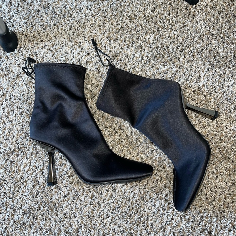 Ankle boots
